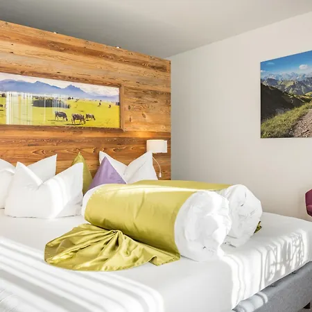 Landhotel Gockelwirt Eisenberg  Eksteriør billede